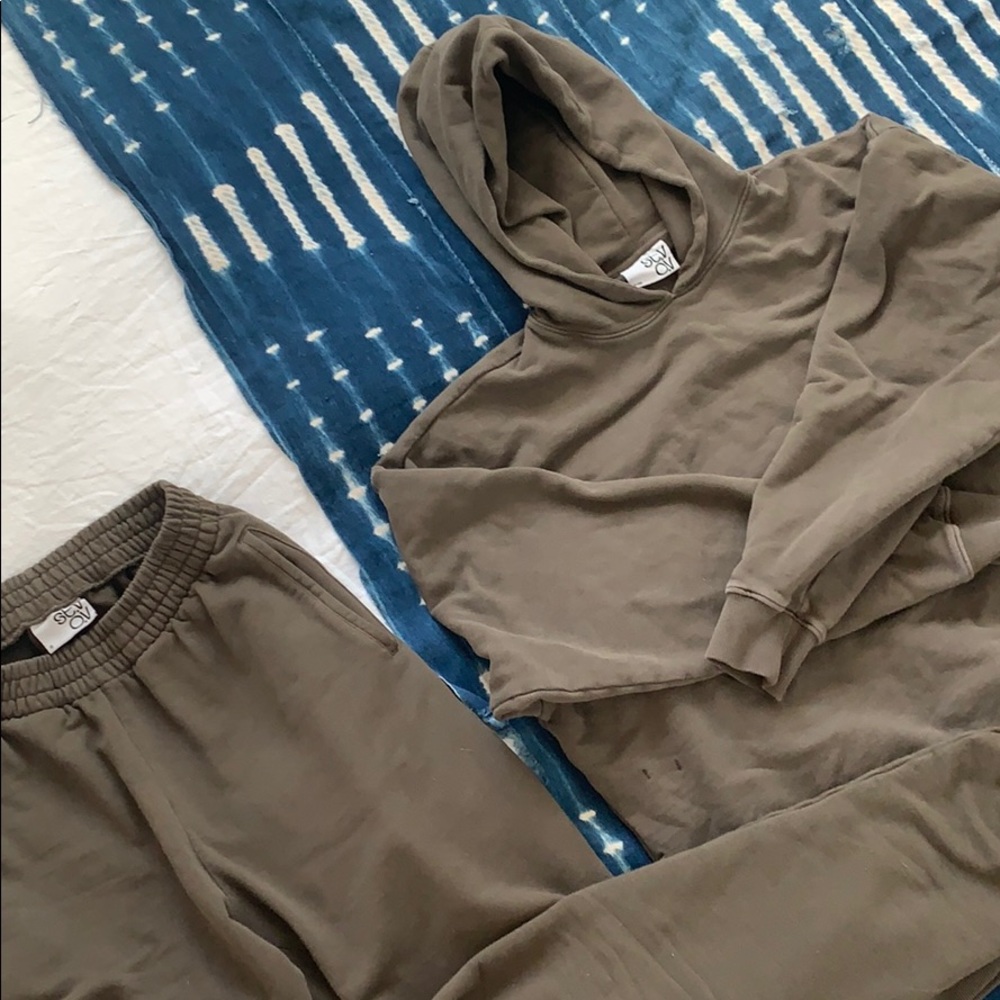 Outdoor voices sweat suit